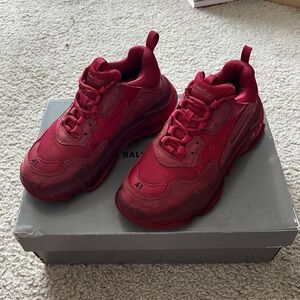 Balenciaga triple s sneaker